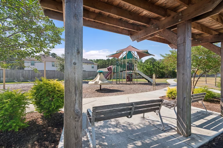 Photo 2 of 22772 Hackberry Leaf Drive, New Caney, TX