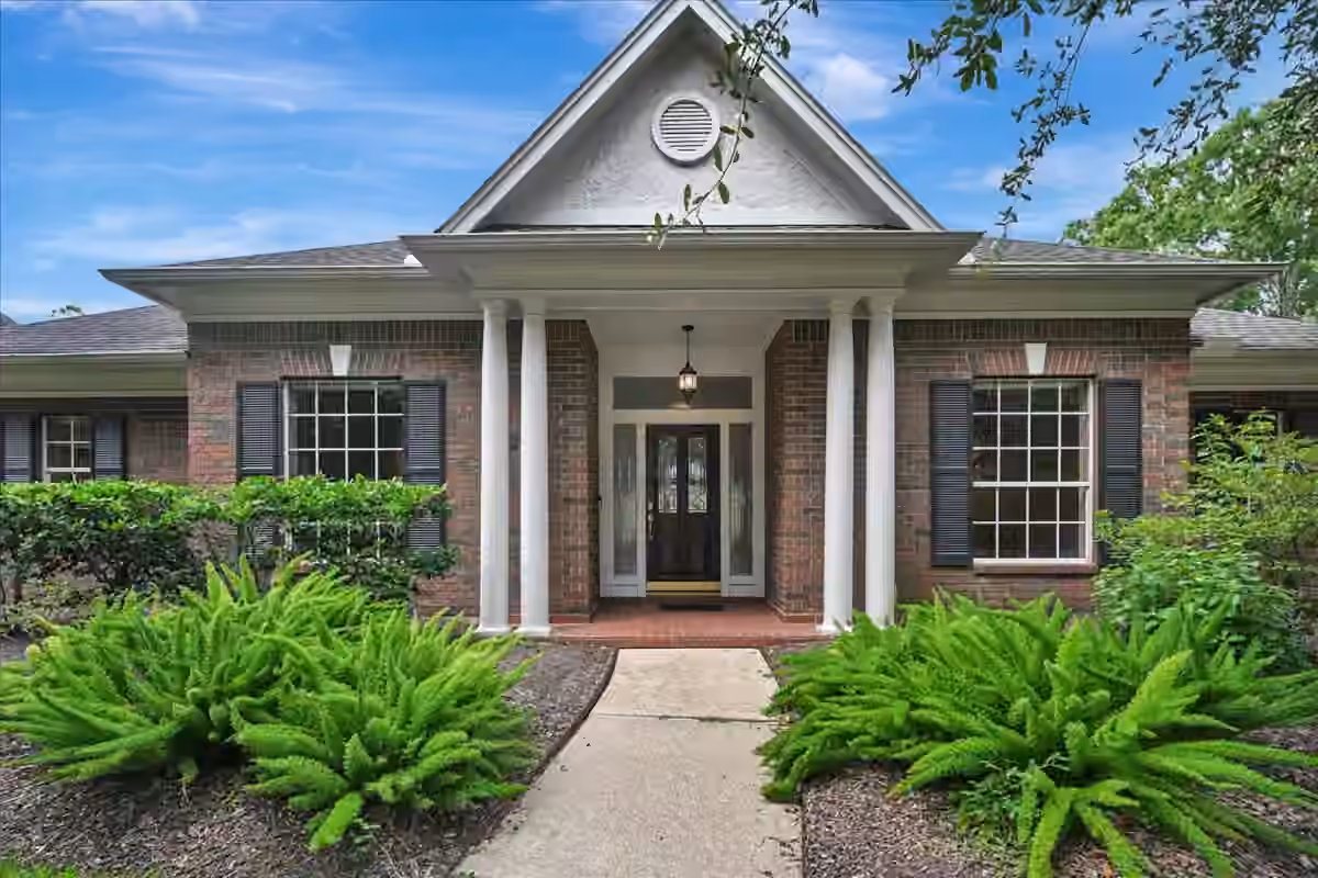 Photo 5 of 16319 Hazy Pines Court, Pasadena, TX