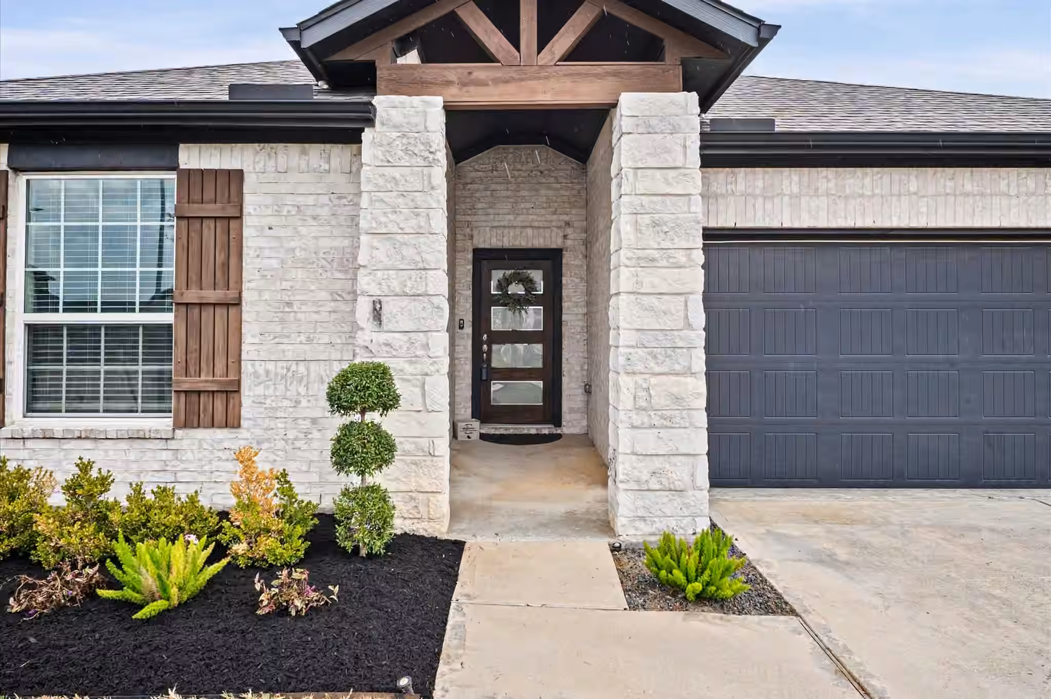 Photo 5 of 31414 Sandpiper Creek Drive, Hockley, TX