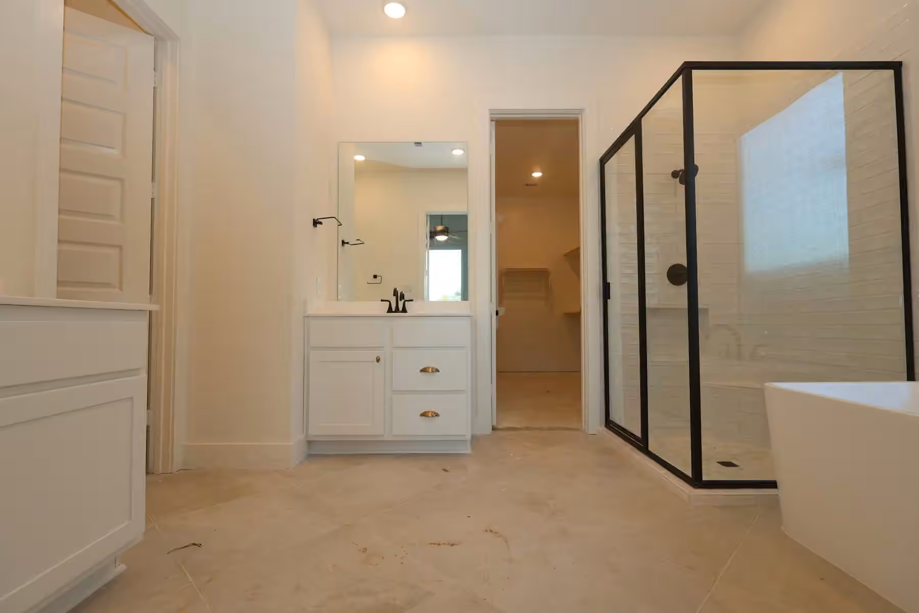 Photo 4 of 22427 Topaz Harbor Lane, Tomball, TX