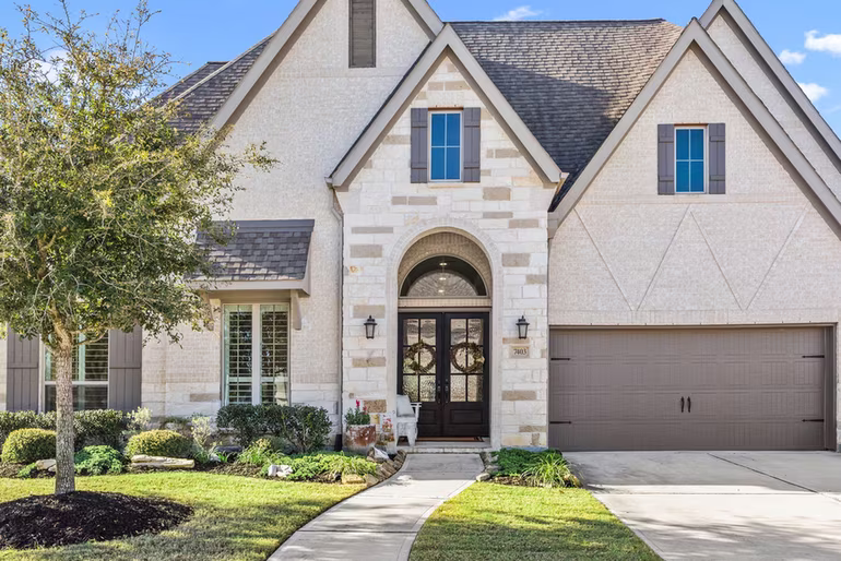 Photo 4 of 7403 Kinglet Court, Katy, TX