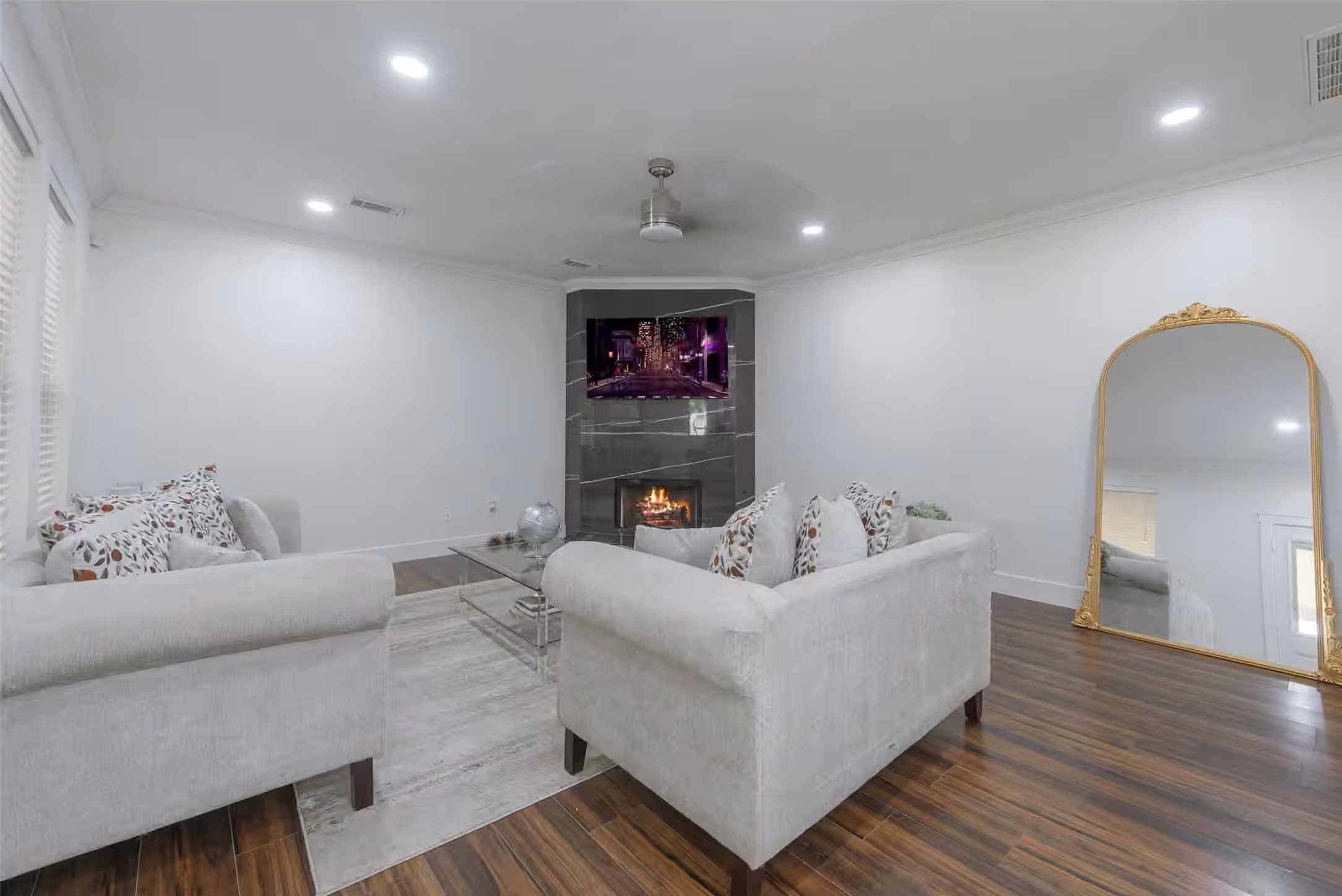 Photo 7 of 13431 Yaupon Holly Lane, Houston, TX