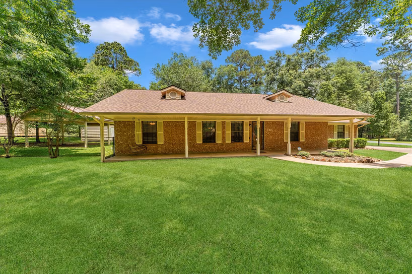 Photo 5 of 361 Forest Lane, Huntsville, TX
