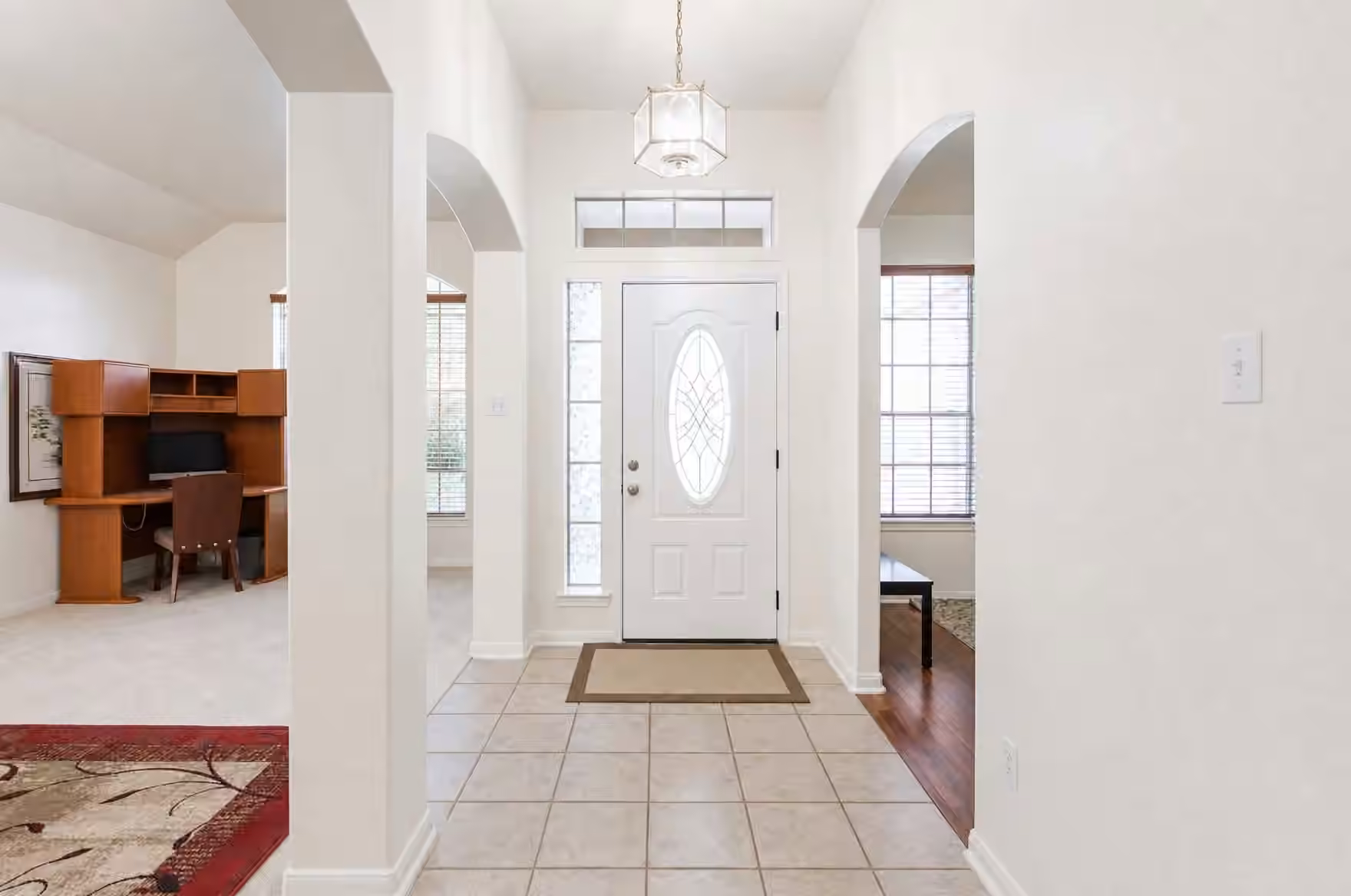 Photo 3 of 1727 Whispering Forest Drive, Kingwood, TX