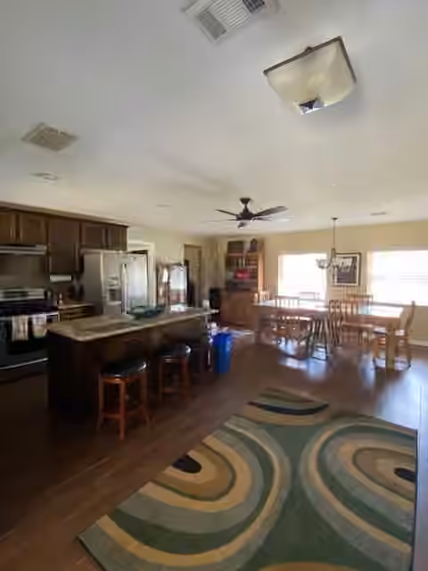 Photo 5 of 561 Lakeway Drive, Conroe, TX