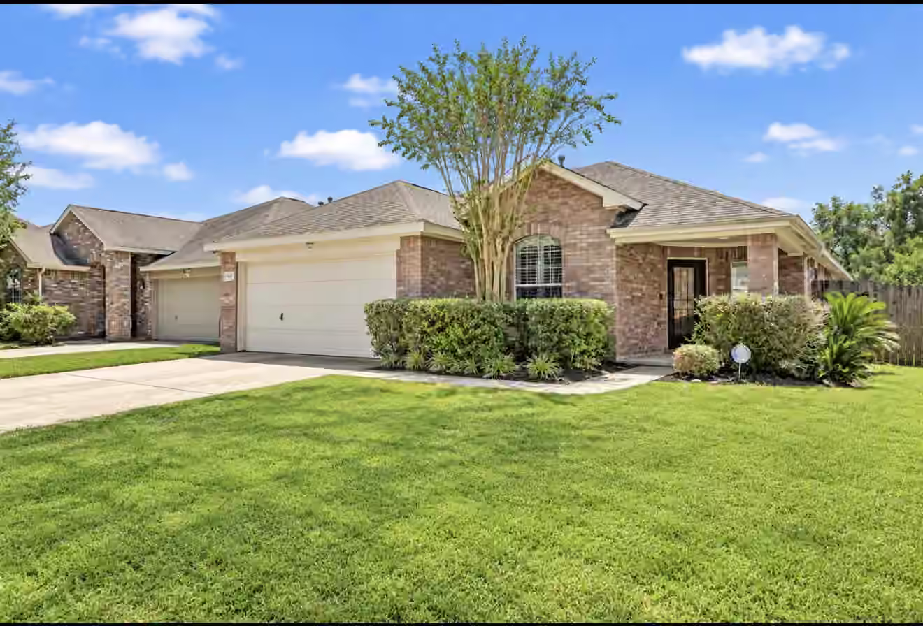Photo 2 of 16002 NE Sonoma Park Drive, Houston, TX