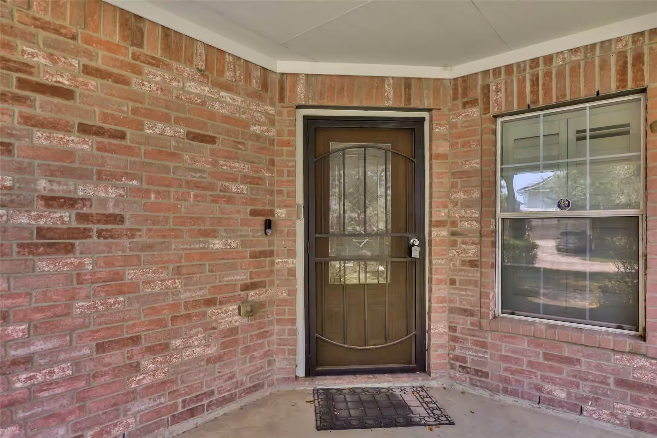 Photo 3 of 16002 NE Sonoma Park Drive, Houston, TX