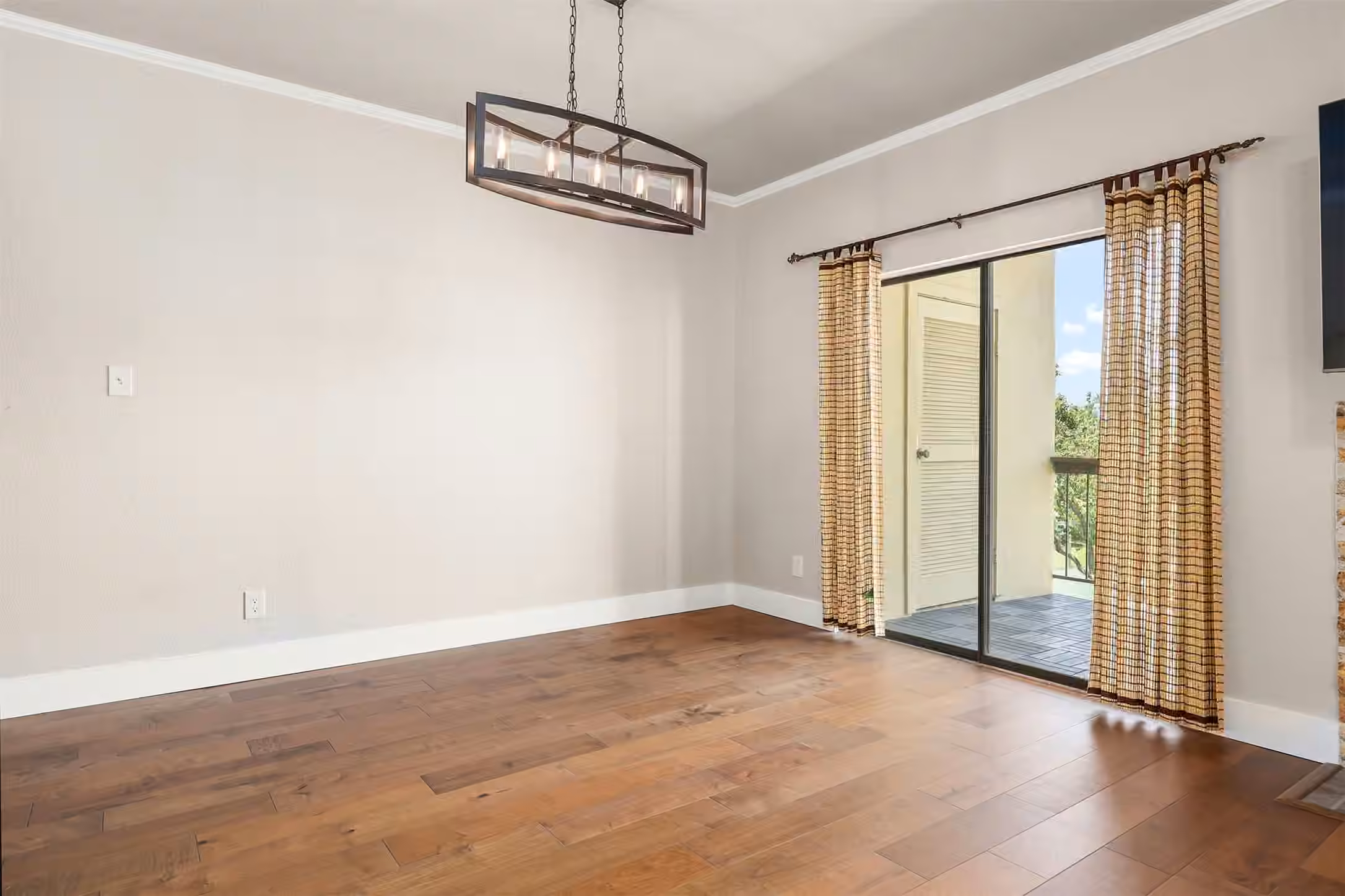 Photo 7 of 18809 Egret Bay Boulevard 214, Webster, TX