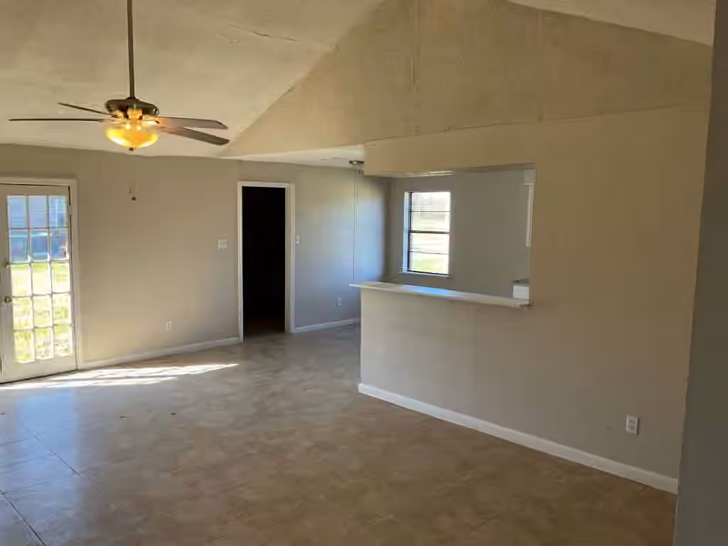 Photo 2 of 2068 Tx-36, Brazoria, TX