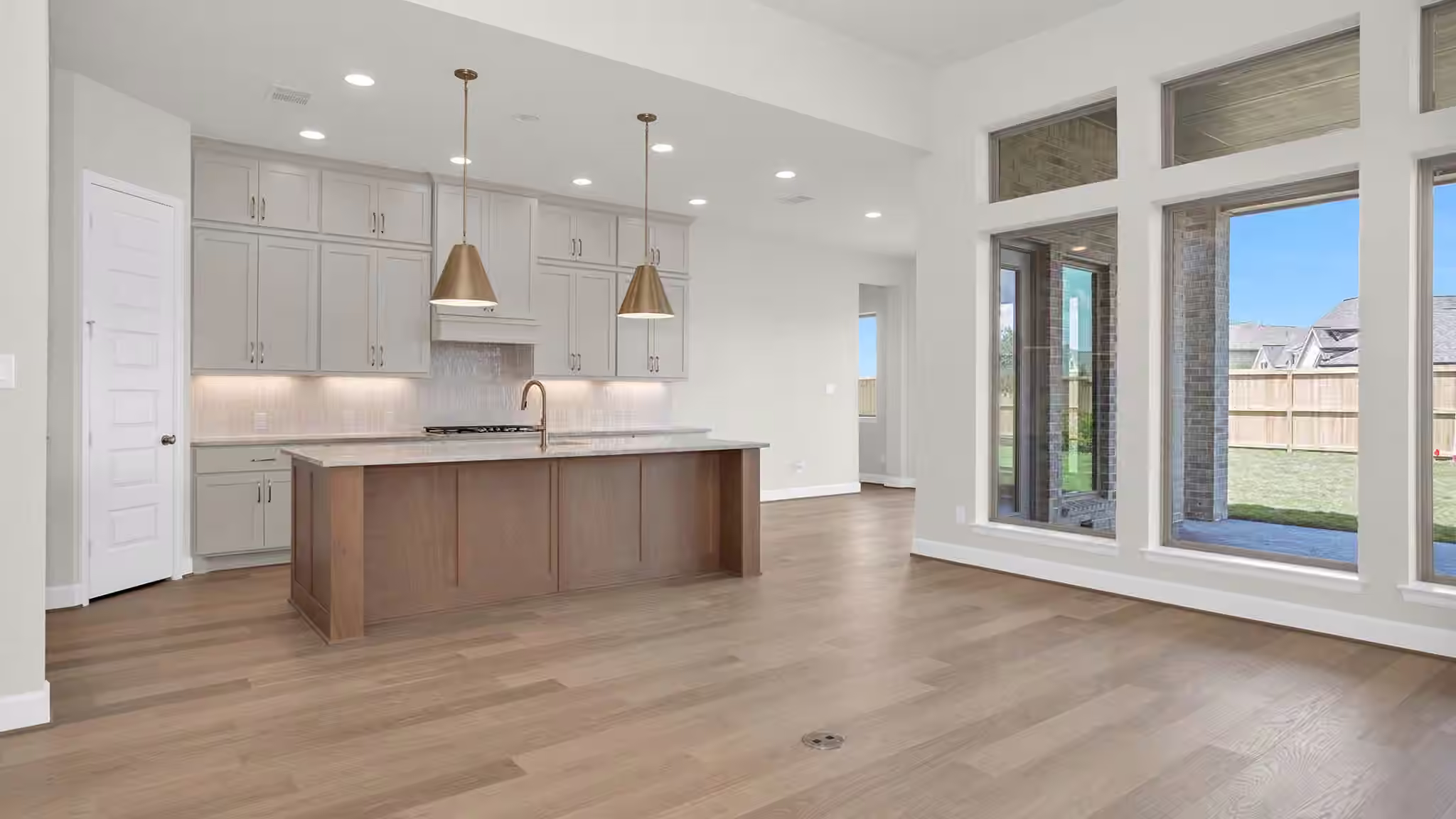 Photo 5 of 6507 King Ranch Loop, Manvel, TX