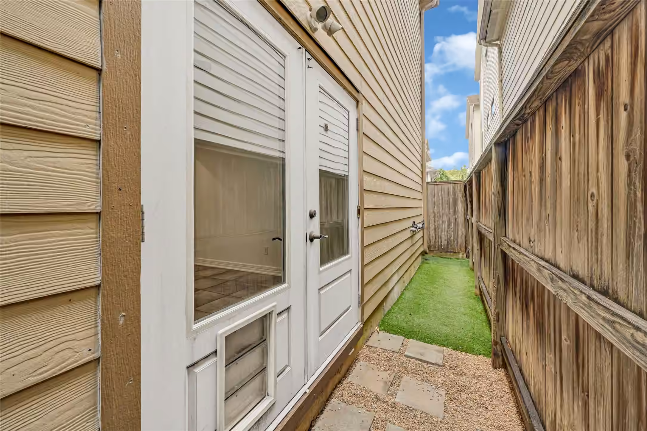 Photo 7 of 5712 Cornish Street 2B, Houston, TX
