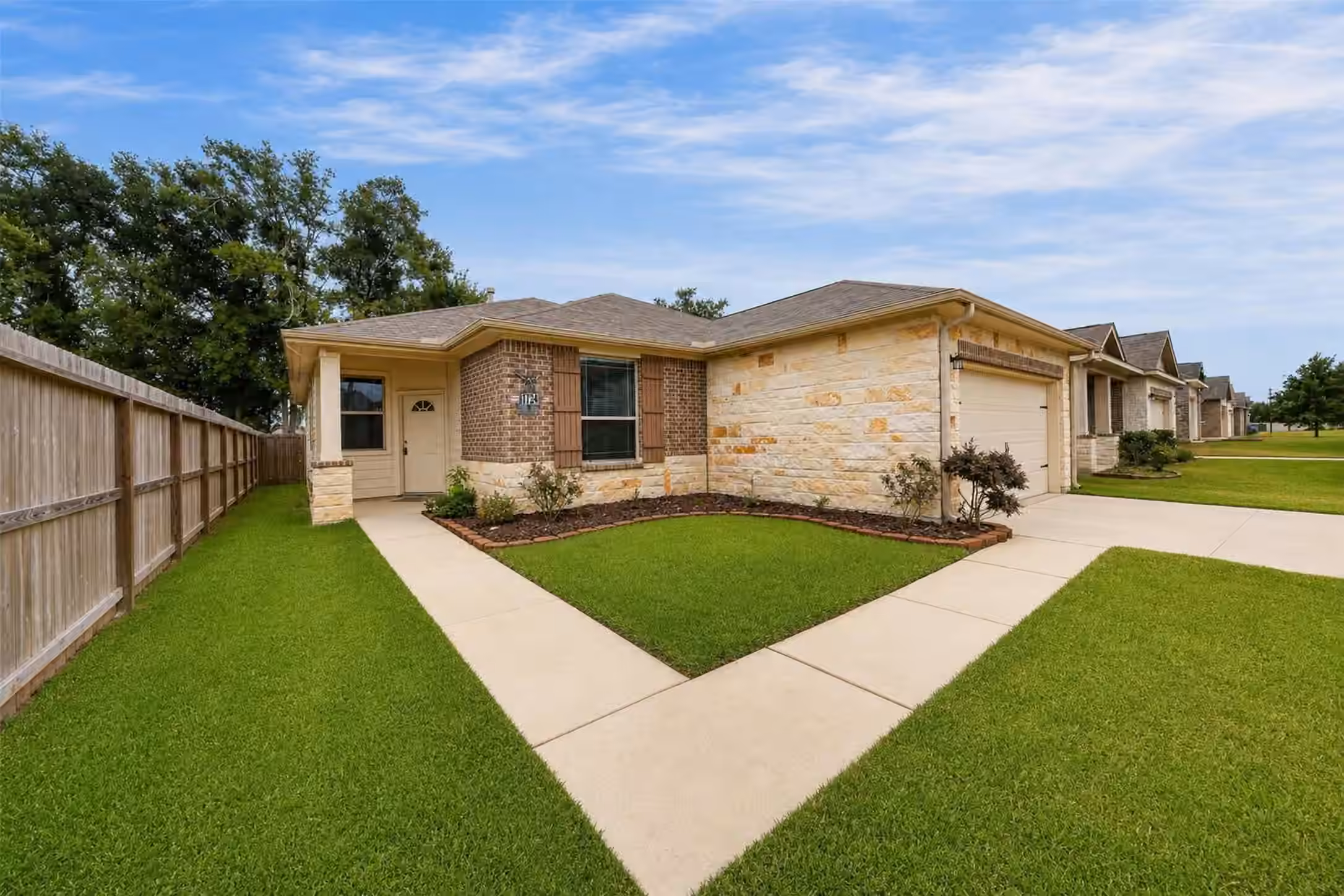 Photo 2 of 1724 Road 5102, Cleveland, TX