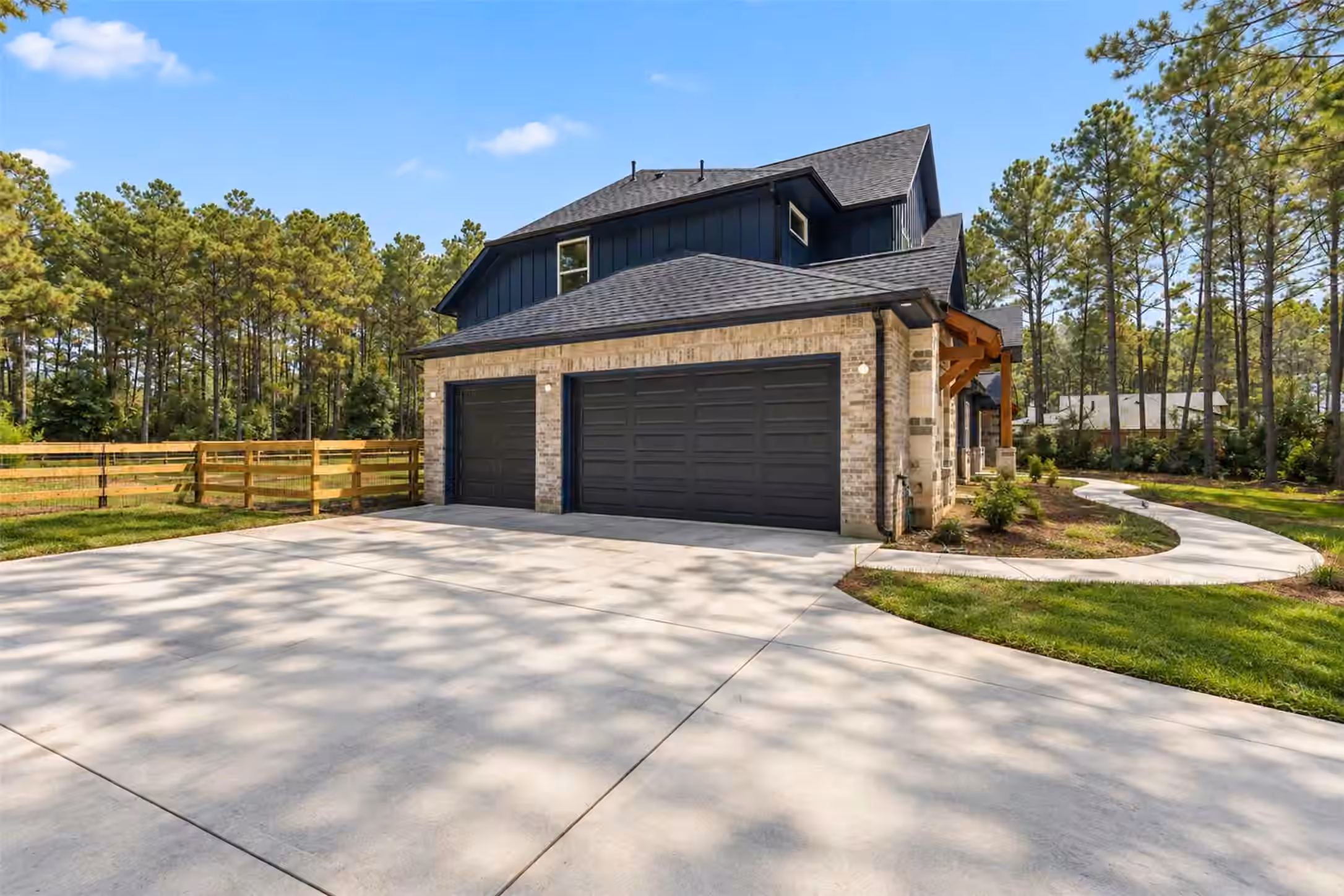 Photo 6 of 15646 Forest Grove Drive, Willis, TX