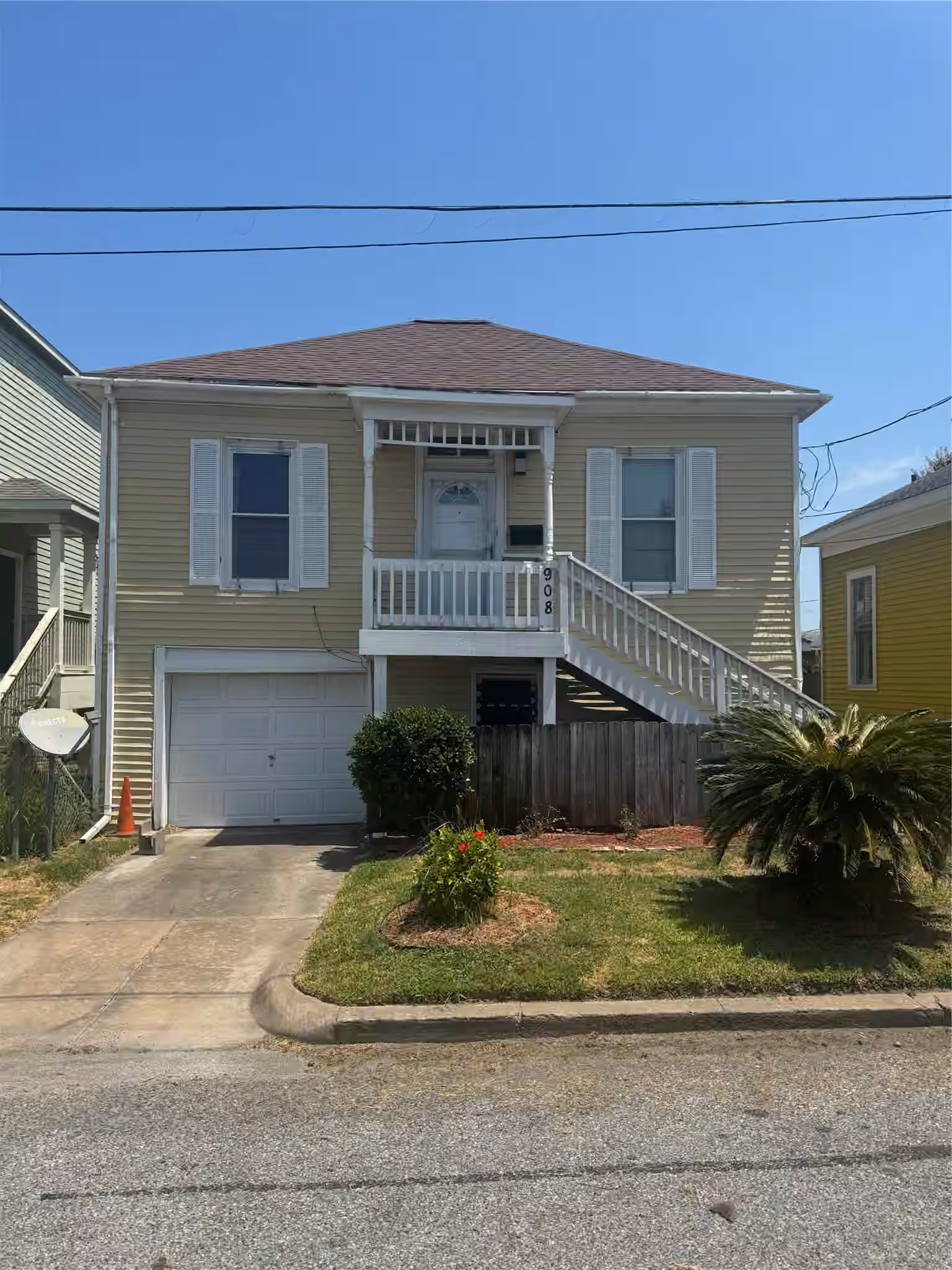 Photo of 908 34th Street, Galveston, TX 77550