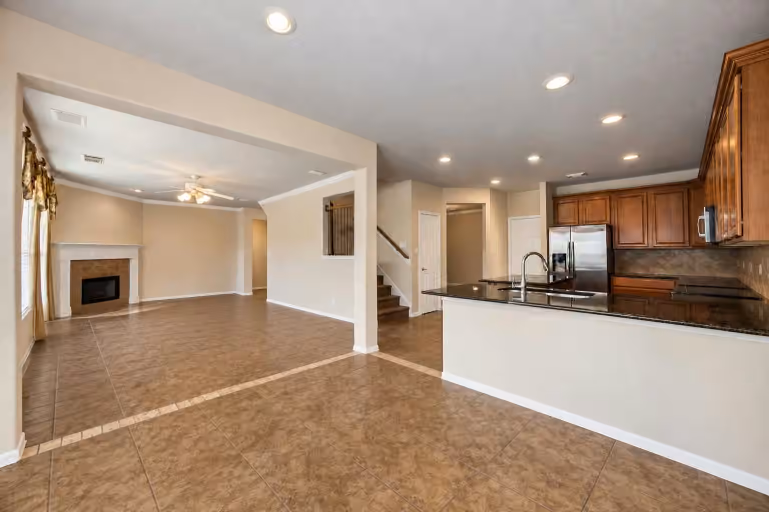 Photo 7 of 13703 Hudson Court, Sugar Land, TX