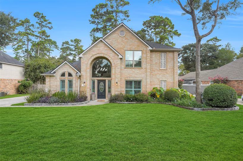 Photo of 723 Forest Lane Drive, Conroe, TX