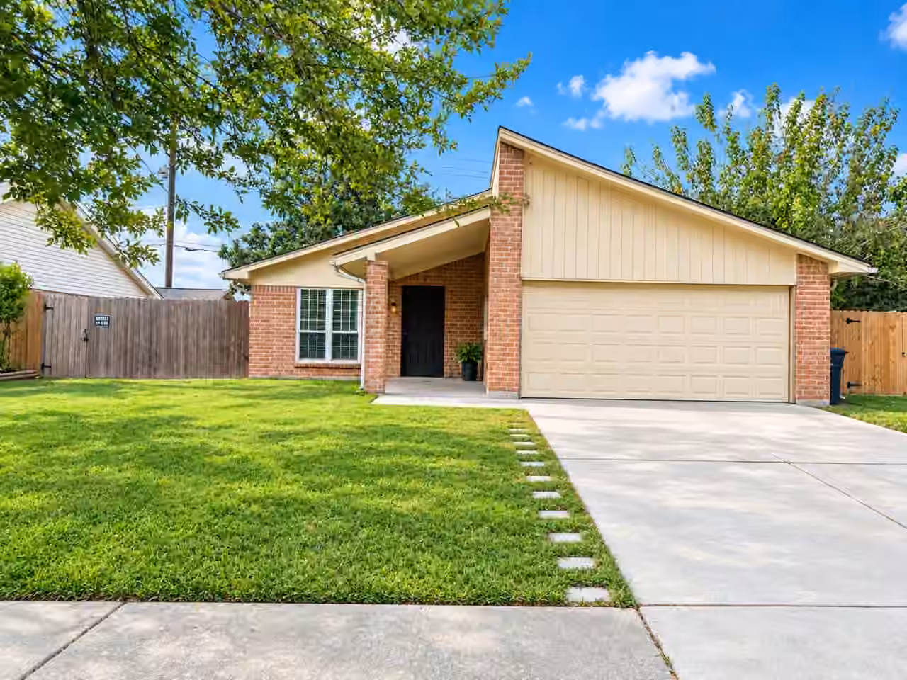 Photo of 8515 Twisting Vine Lane, Houston, TX