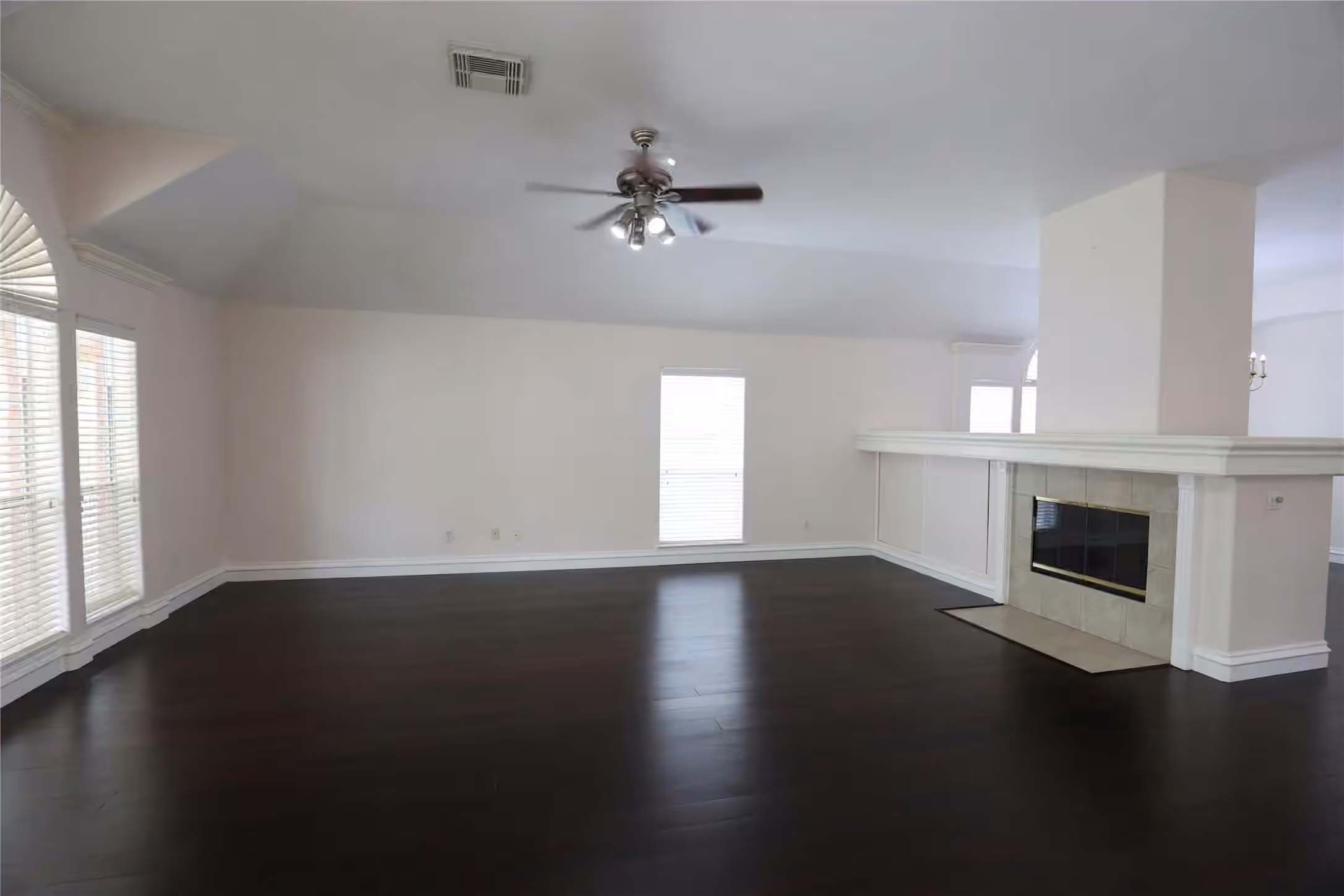 Photo 2 of 11411 Old Mission Road, Houston, TX