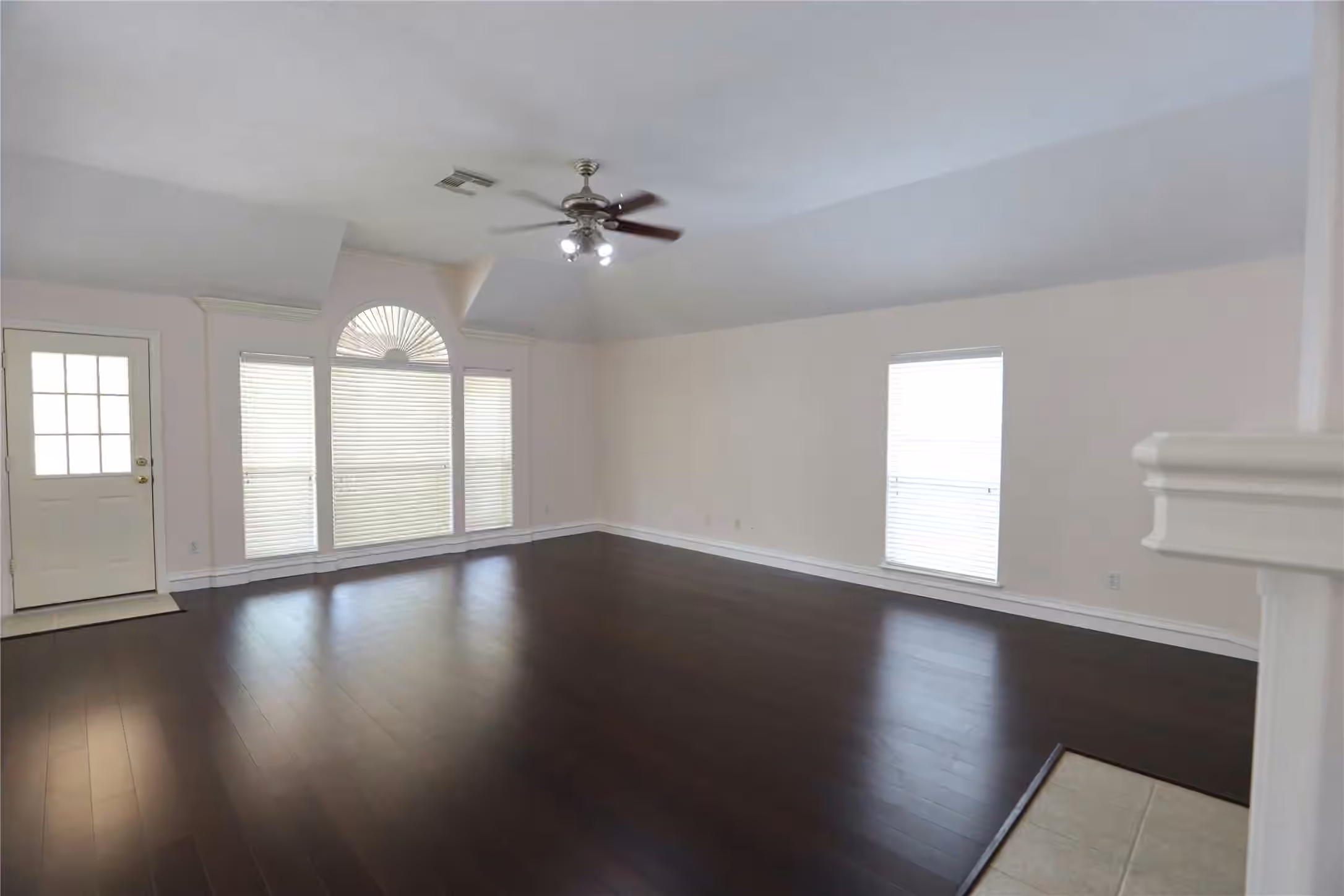 Photo 6 of 11411 Old Mission Road, Houston, TX