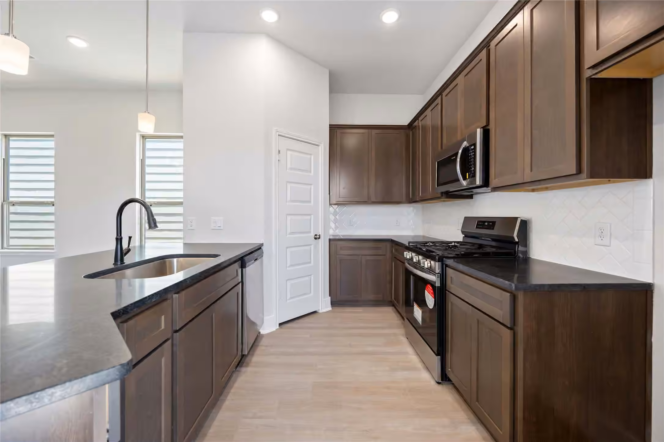 Photo 6 of 13210 Opera Drive, Houston, TX