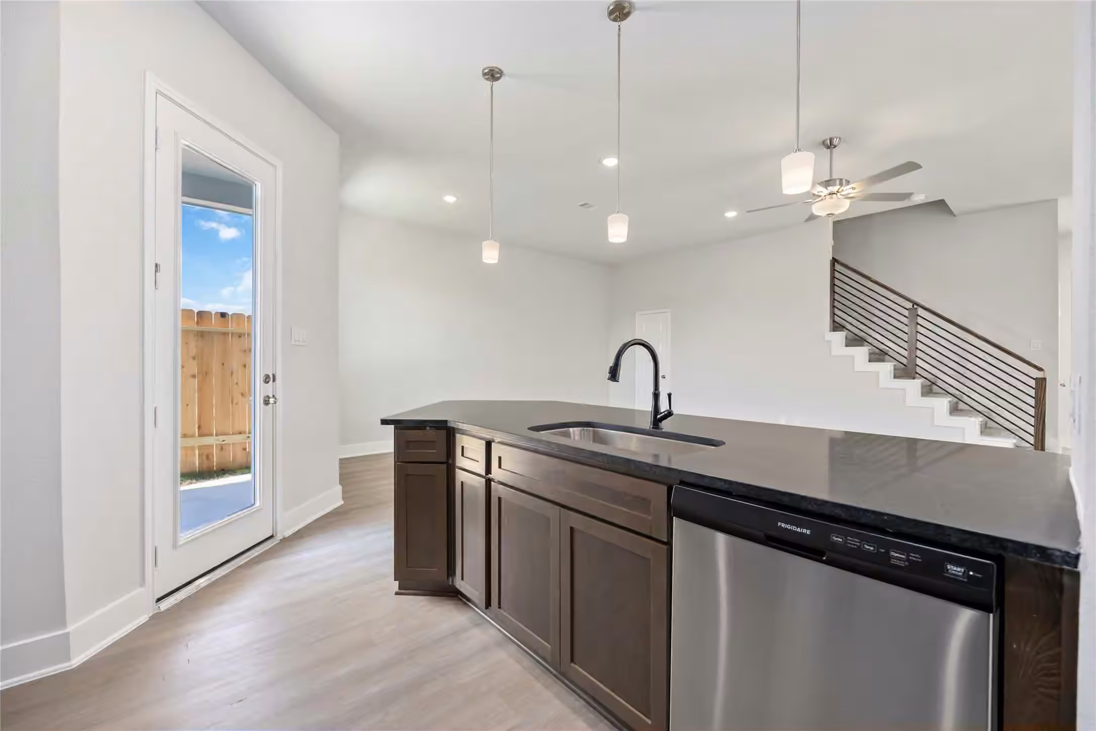 Photo 7 of 13210 Opera Drive, Houston, TX
