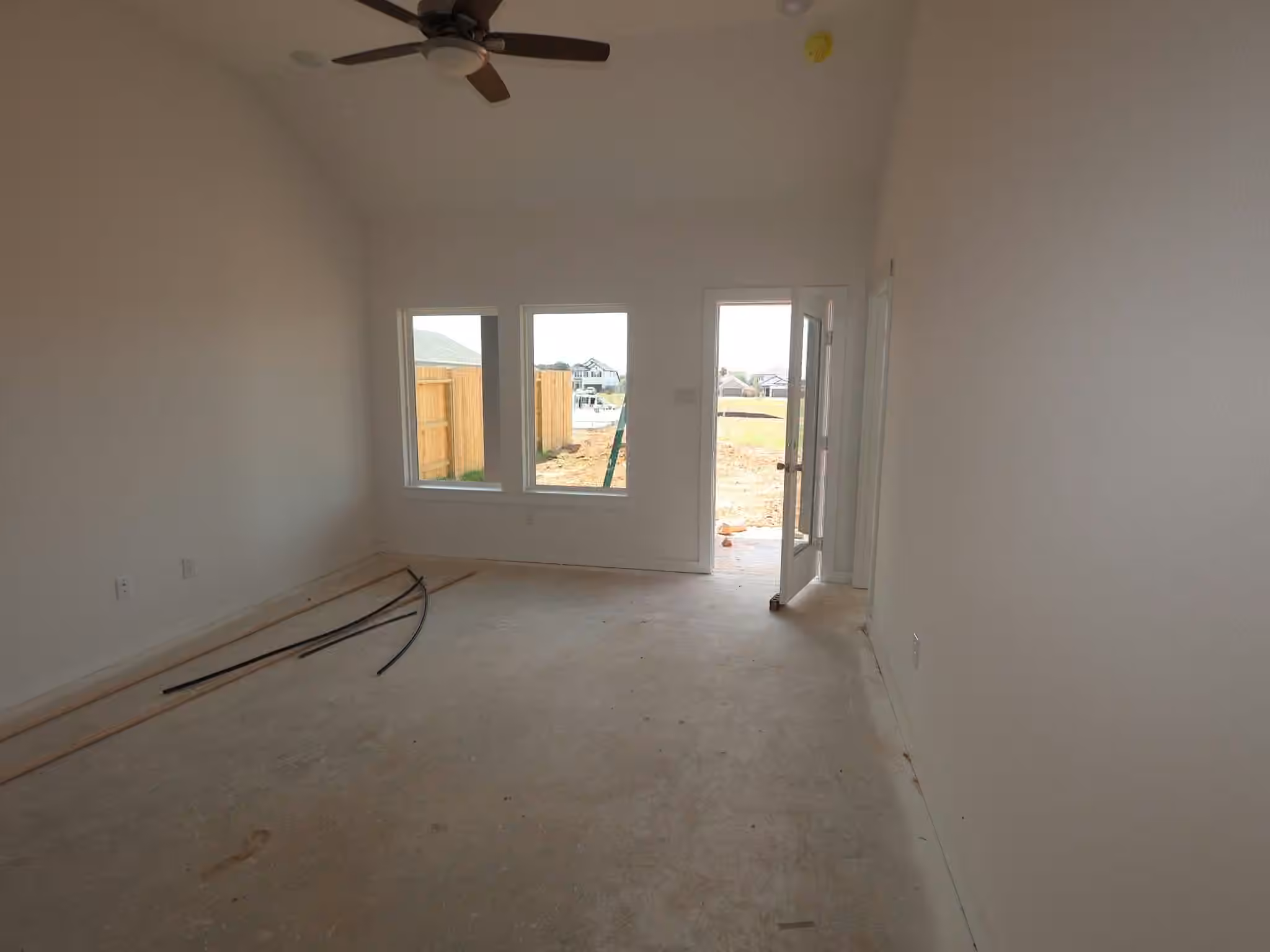Photo 7 of 32531 Midsummer Drive, Fulshear, TX