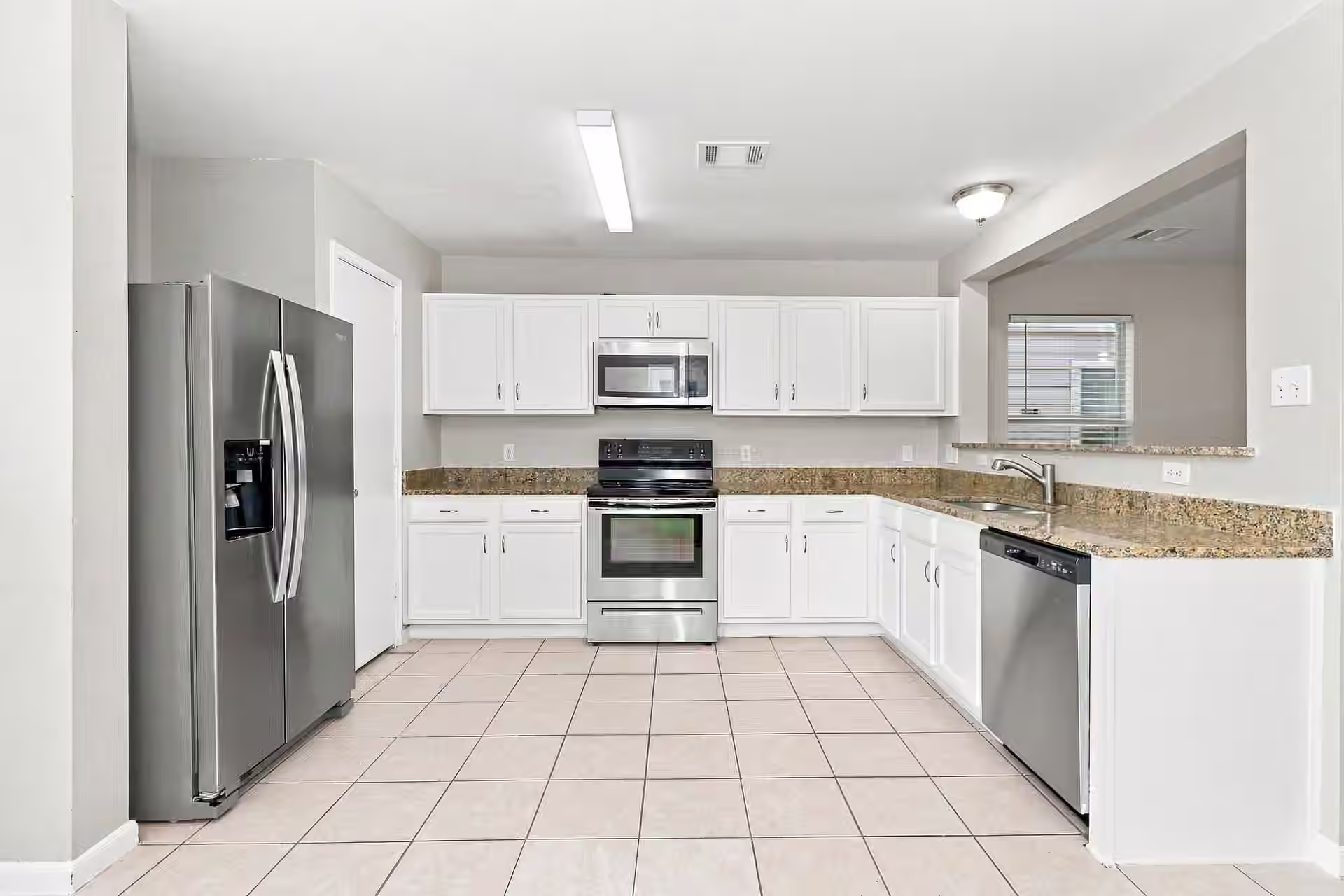 Photo 5 of 2659 Skyview Grove Court, Houston, TX