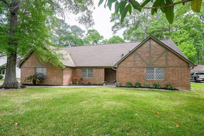 Photo of 96 Panorama Drive, Conroe, TX 77304