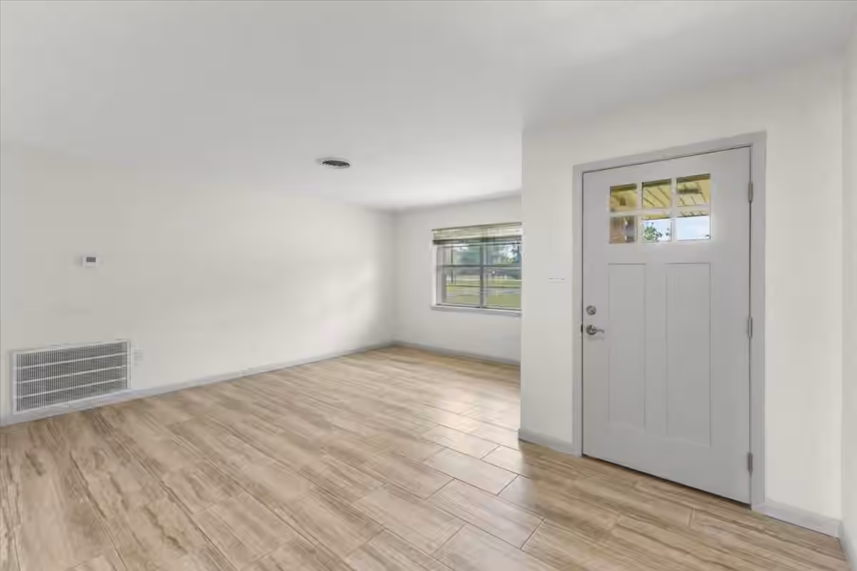 Photo 5 of 17310 Wellborne Road, Pearland, TX