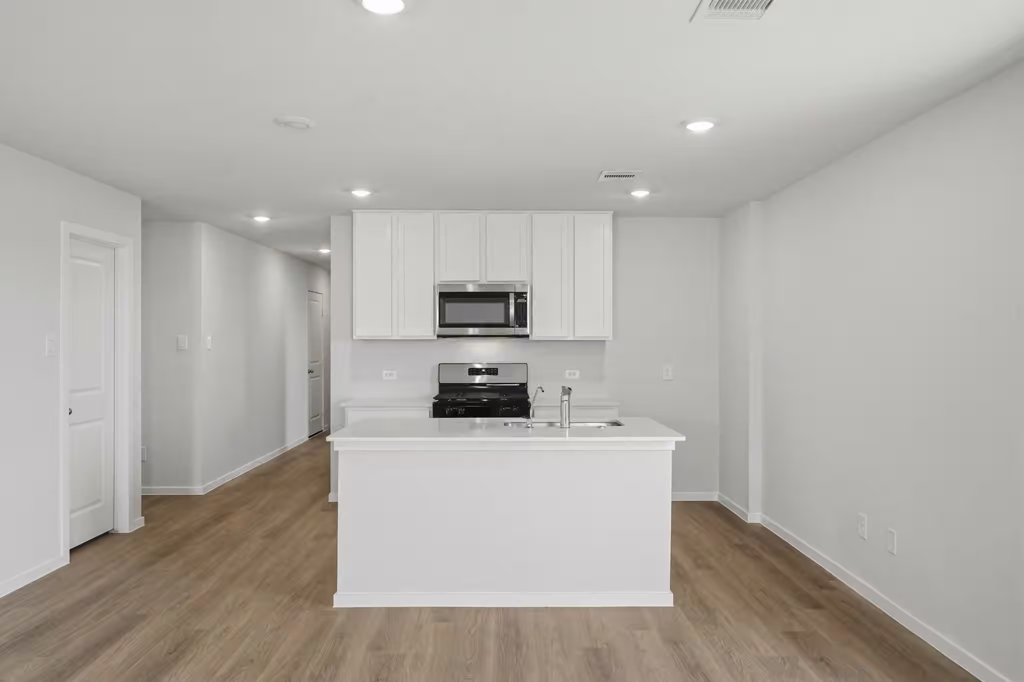 Photo 7 of 3020 Sunhill Drive, Katy, TX