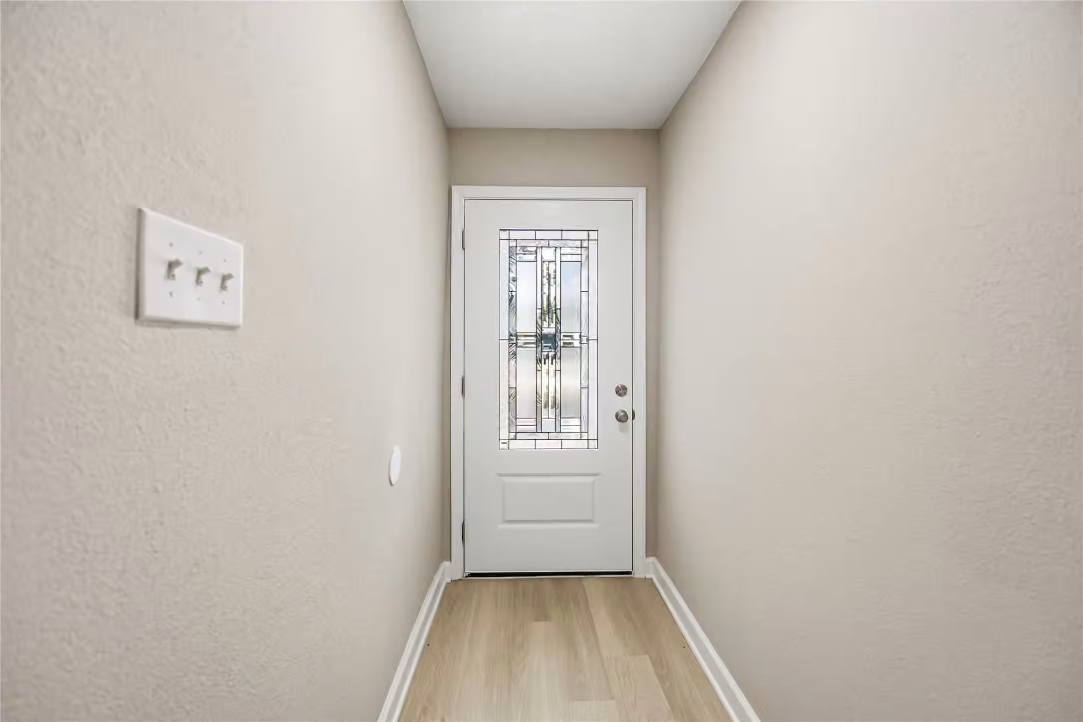 Photo 4 of 7502 Kite Hill Drive, Houston, TX