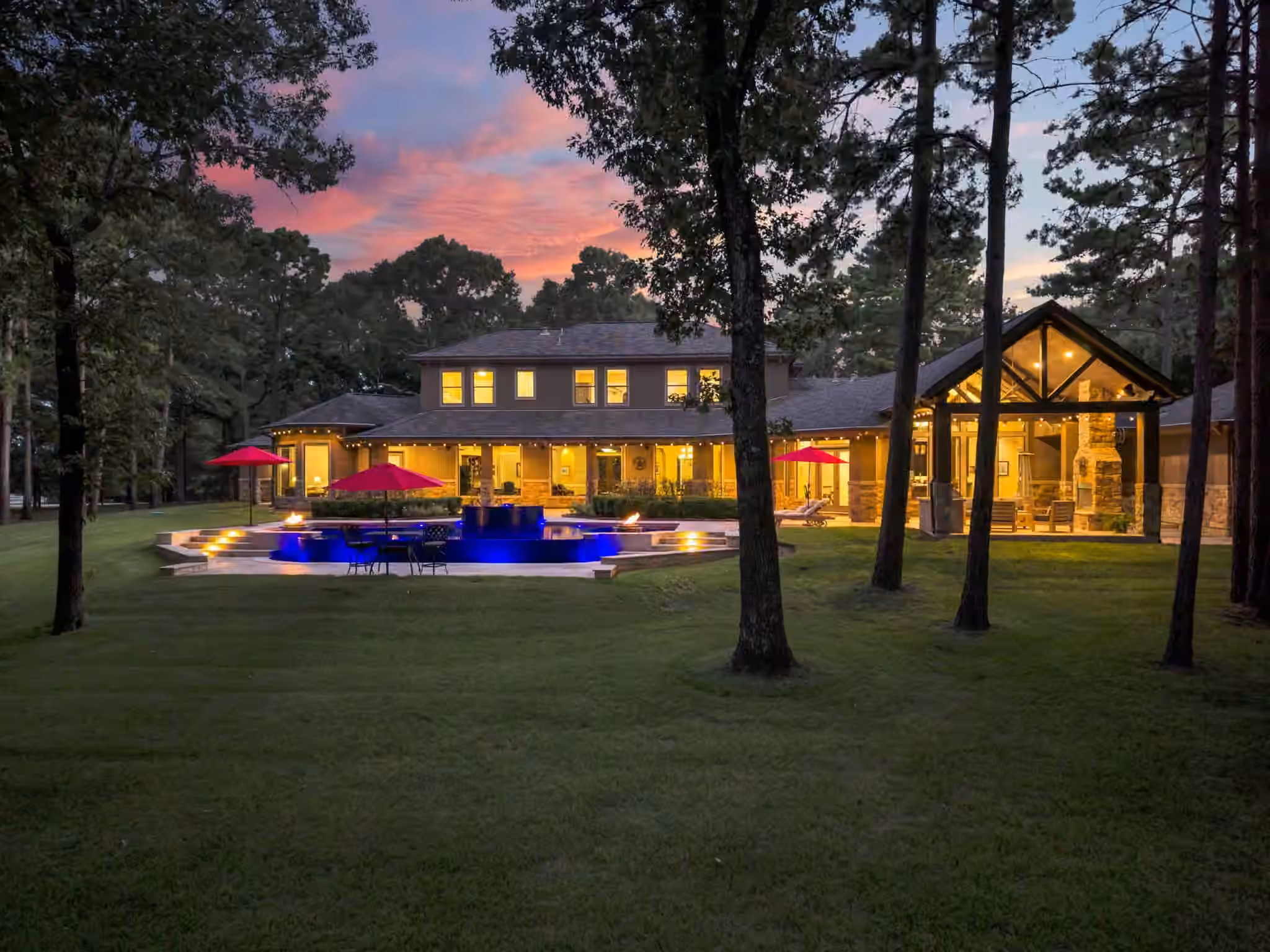 Photo 5 of 10195 Crown Ranch Blvd Boulevard, Montgomery, TX