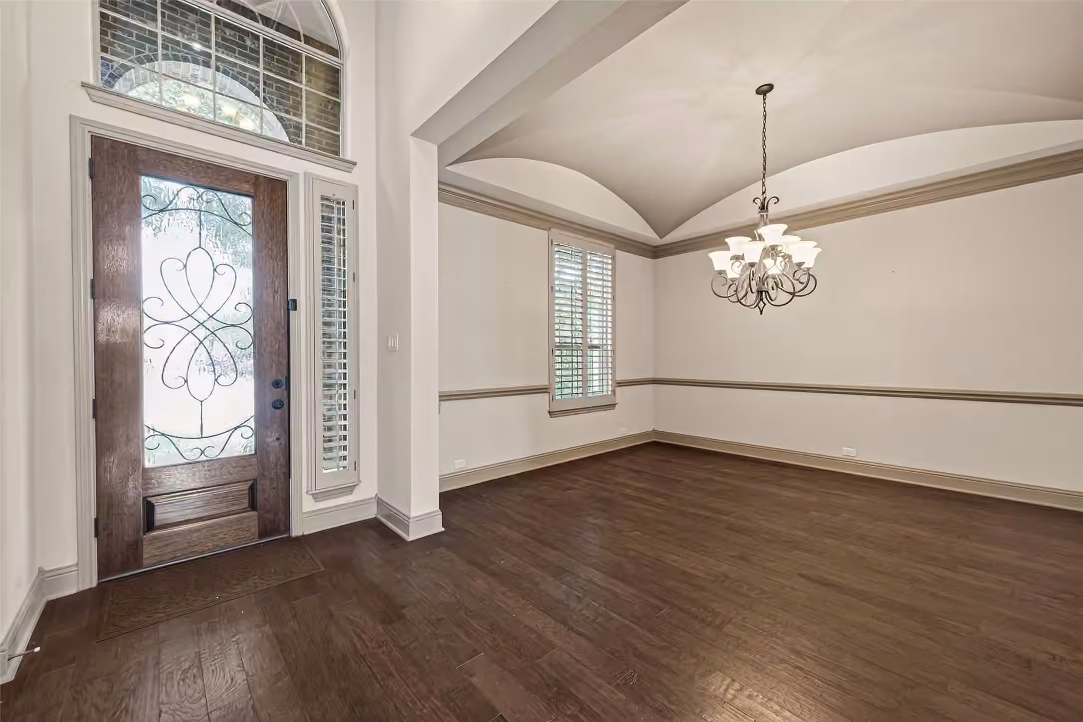 Photo 5 of 27411 Manor Falls Lane, Fulshear, TX