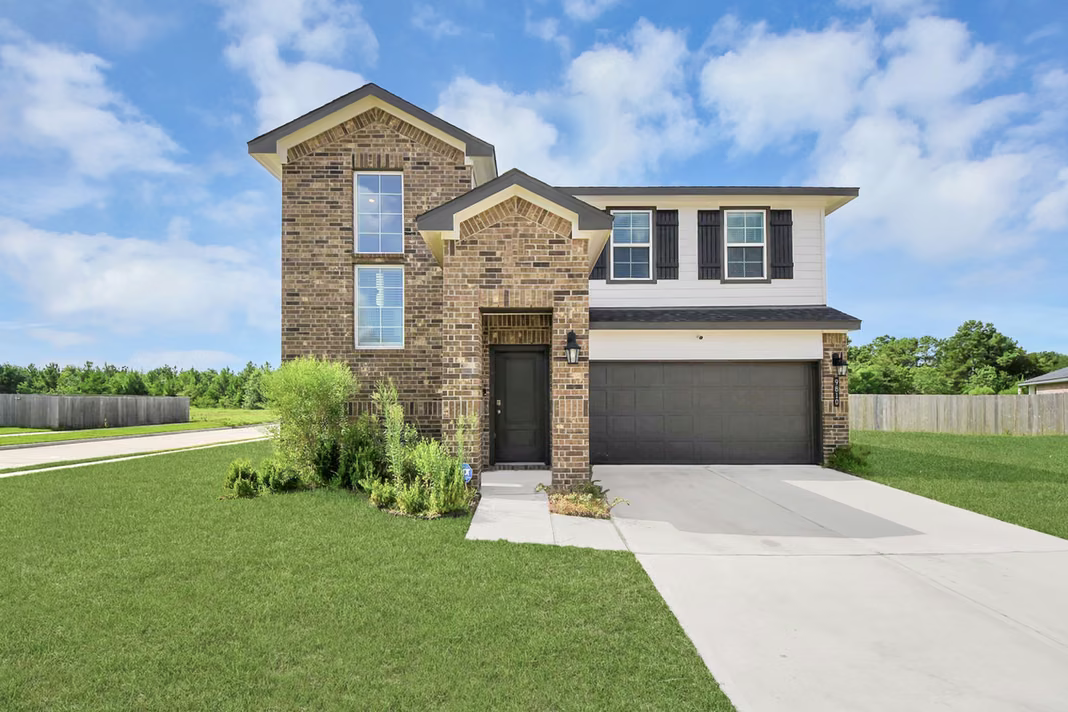 Photo of 9810 Palm Royal Drive, Baytown, TX