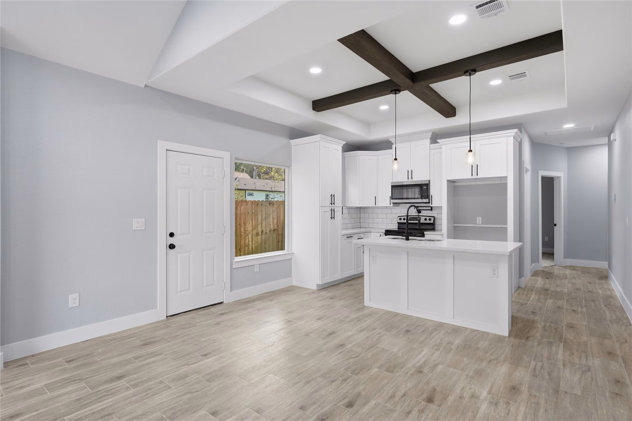 Photo 5 of 18434 Fannin Road, Willis, TX