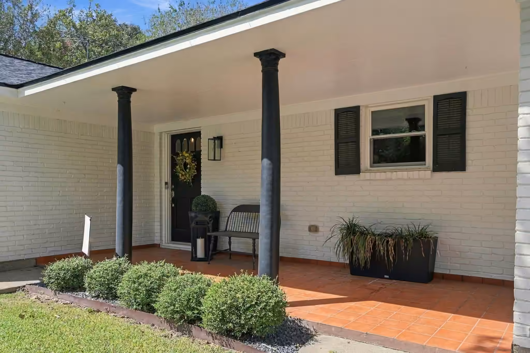 Photo 4 of 100 N Oak Drive, Columbus, TX