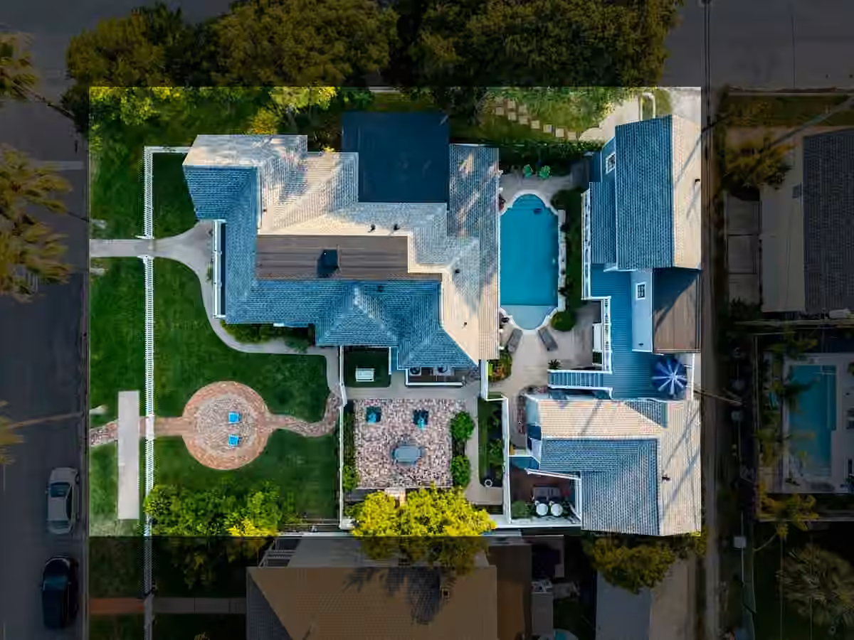 Photo 2 of 1728 Avenue M, Galveston, TX