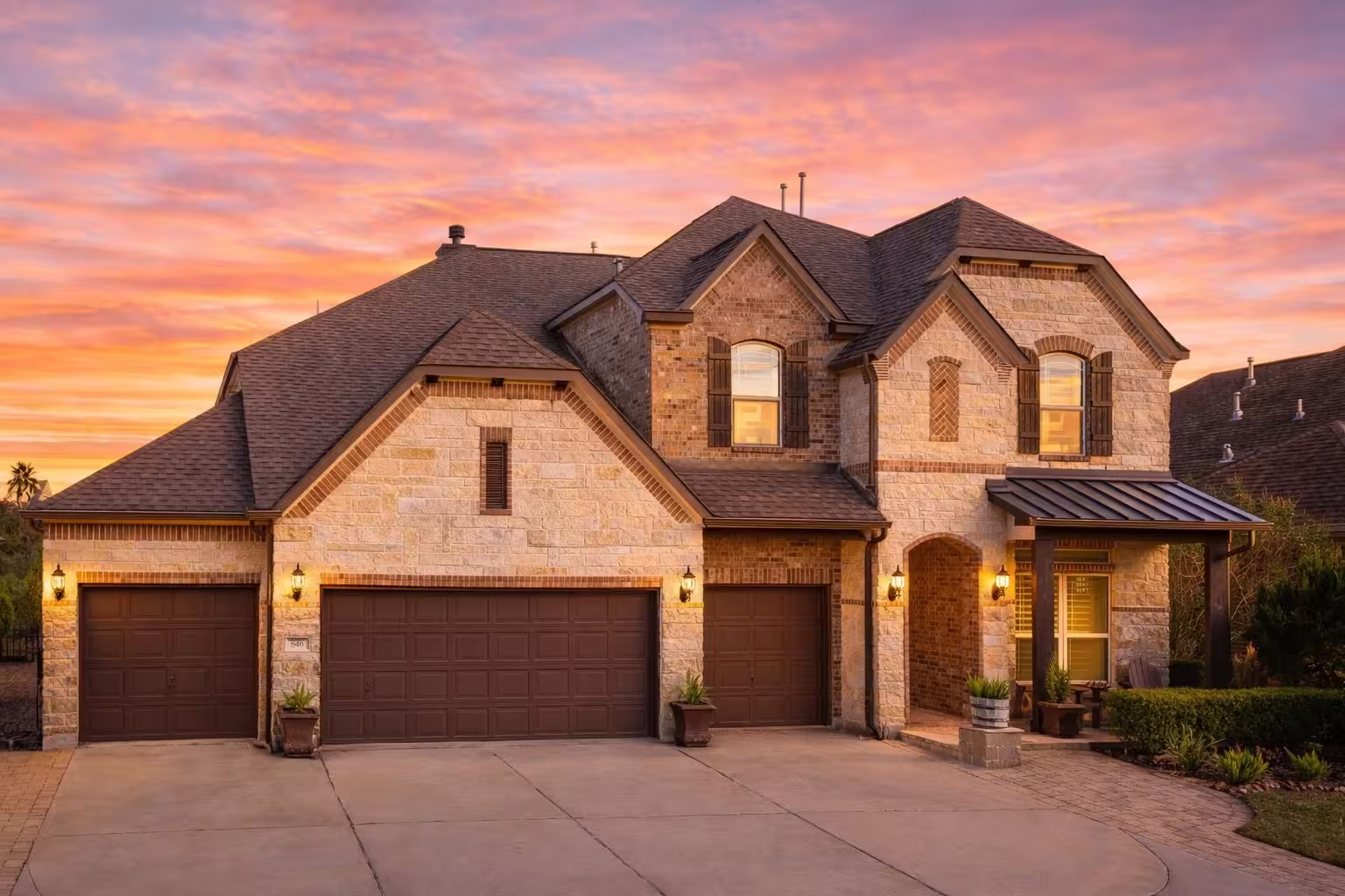 Photo of 846 Coastal Court, League City, TX 77573