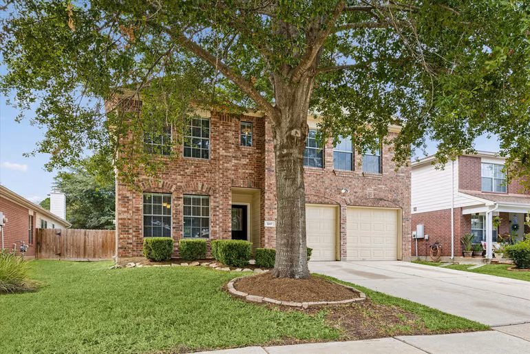 Photo 2 of 547 Cypresswood Trace, Spring, TX