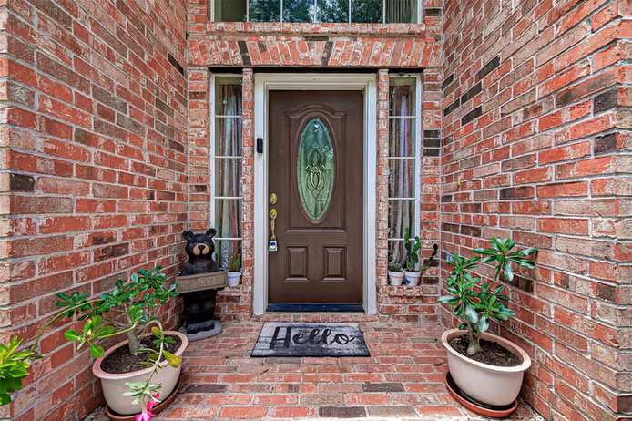 Photo 5 of 12318 Shadow Green Drive, Houston, TX
