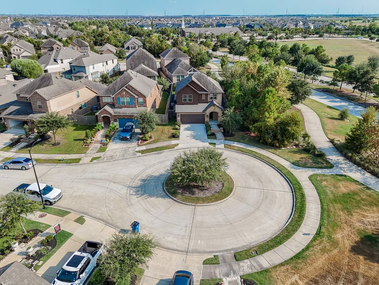 Photo 4 of 19755 Shinnery Ridge Court, Cypress, TX