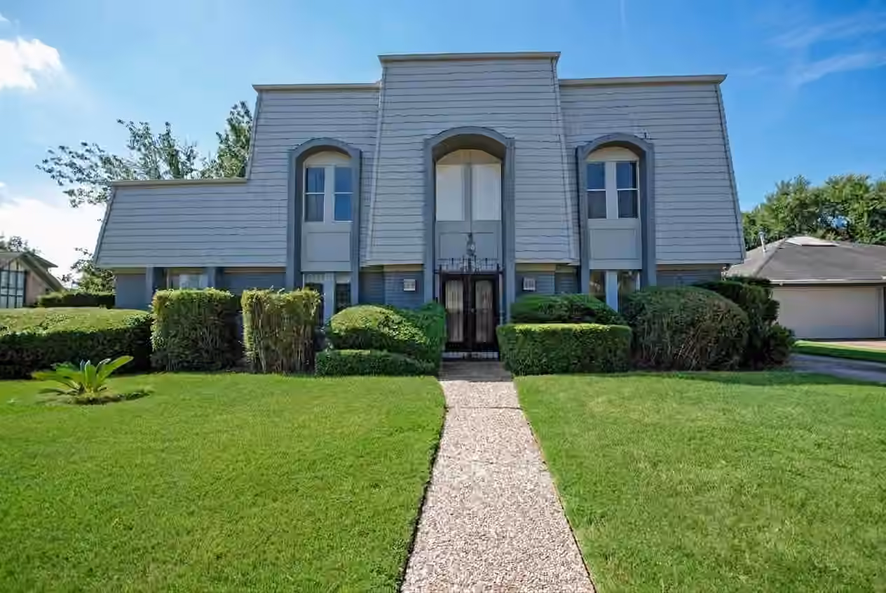 Photo of 6103 Portal Drive, Houston, TX 77096