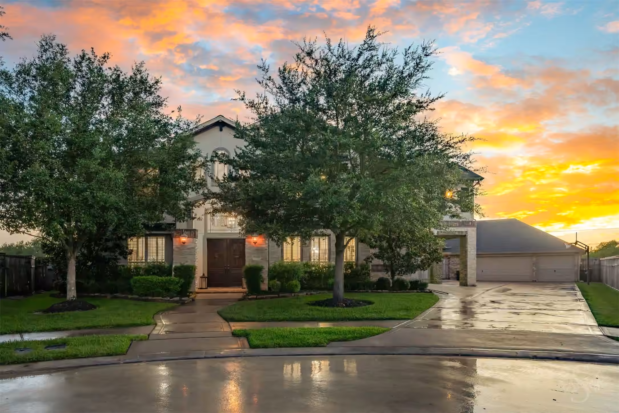Photo 3 of 5835 Caspian Falls Lane, Fulshear, TX