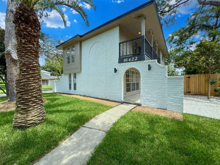 Photo 3 of 16422 Brambling Drive, Houston, TX