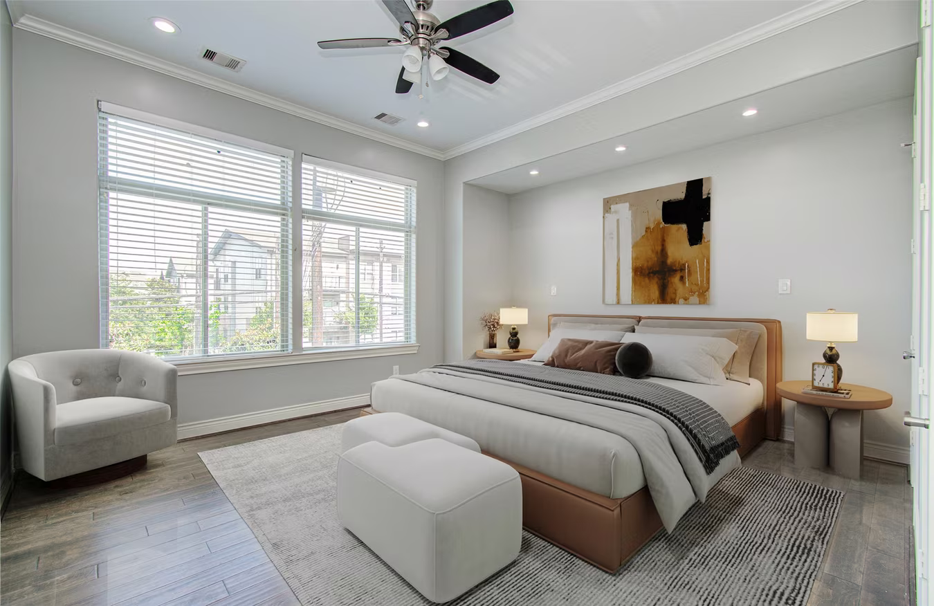 Photo 5 of 8903 Spring Knoll Forest Drive, Houston, TX