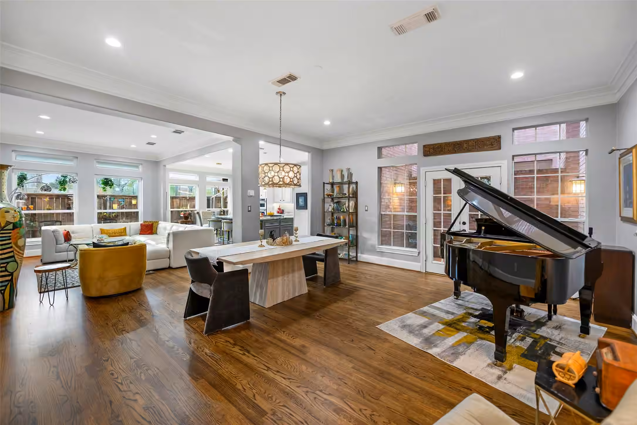 Photo of 26 Stalynn Lane, Houston, TX