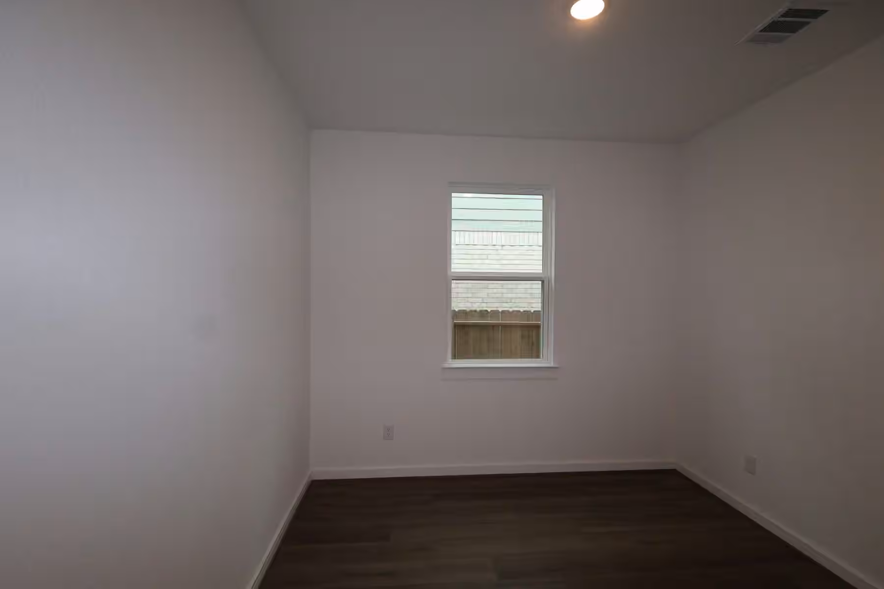 Photo 3 of 29530 Barnview Drive, Waller, TX