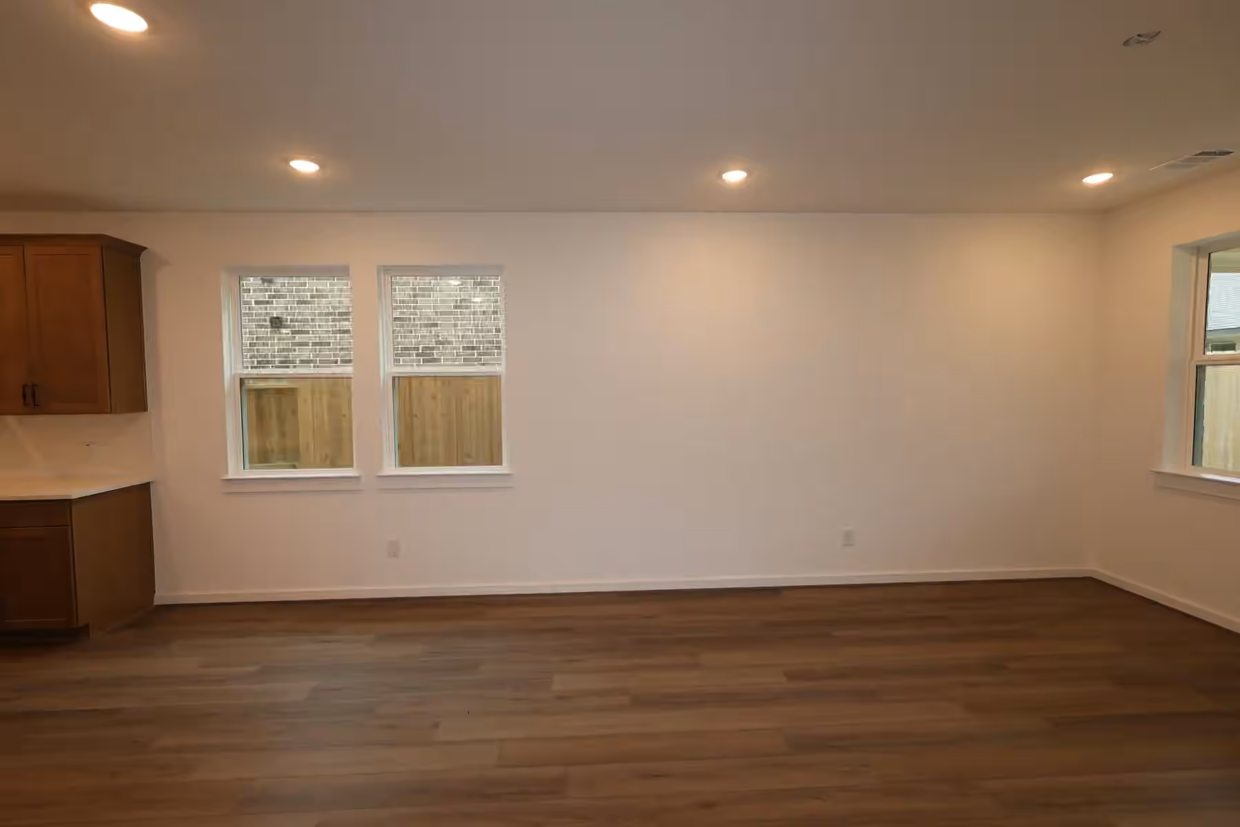 Photo 5 of 29530 Barnview Drive, Waller, TX