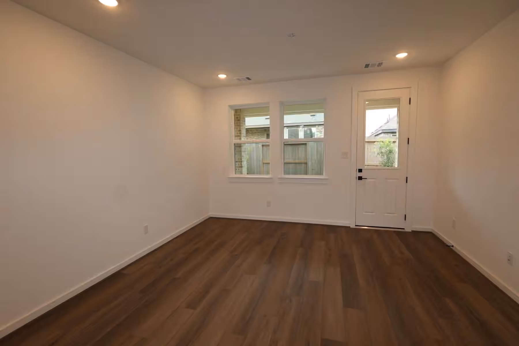 Photo 6 of 29530 Barnview Drive, Waller, TX