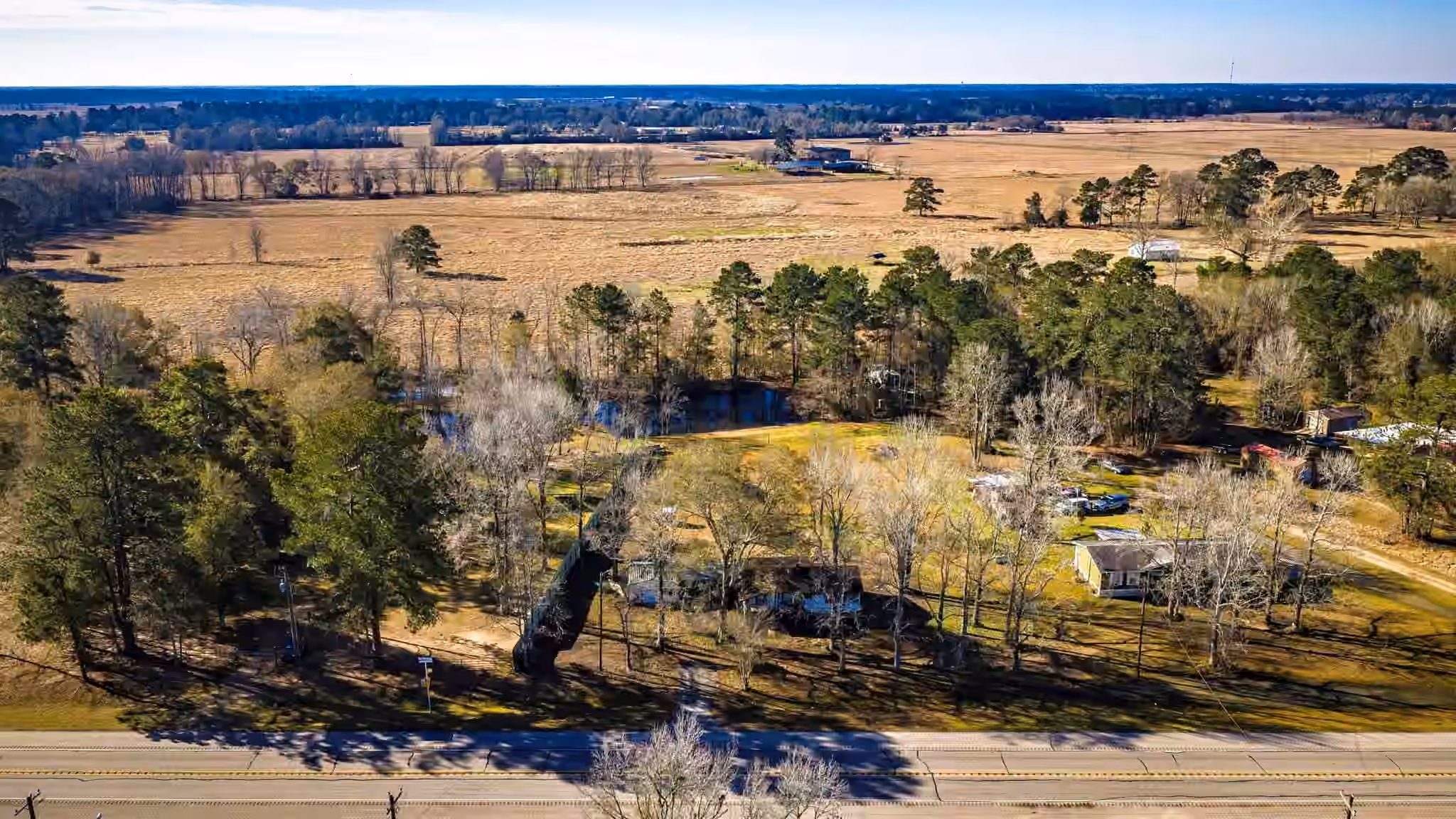 Photo 3 of 13363 Highway 105, Cleveland, TX